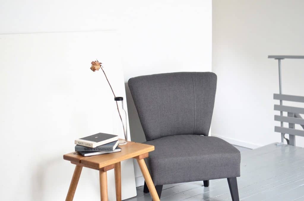 contact page photo with sitting area